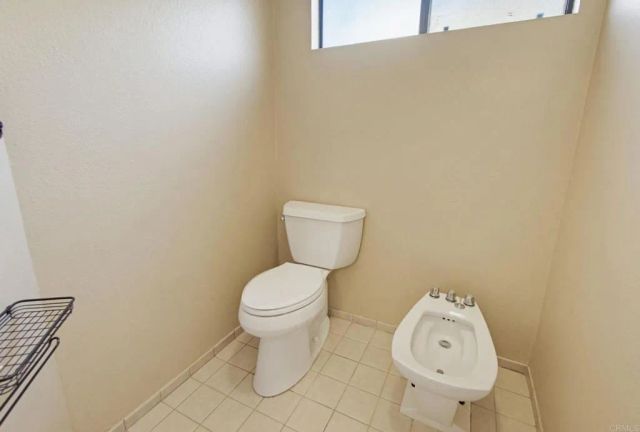 925 E Chase Avenue, El Cajon, CA 92020
