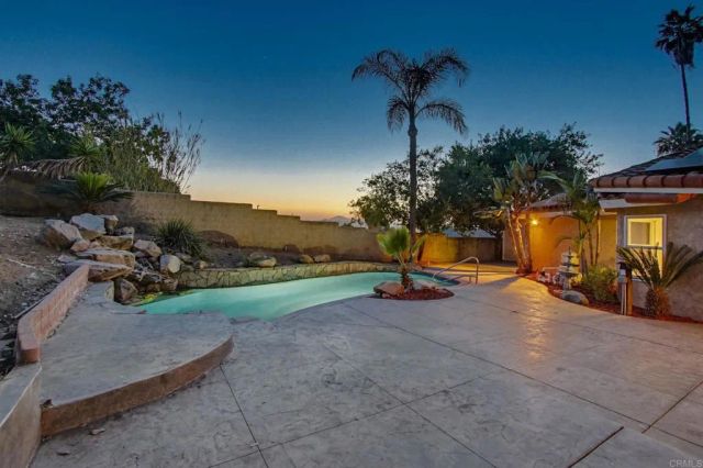 925 E Chase Avenue, El Cajon, CA 92020