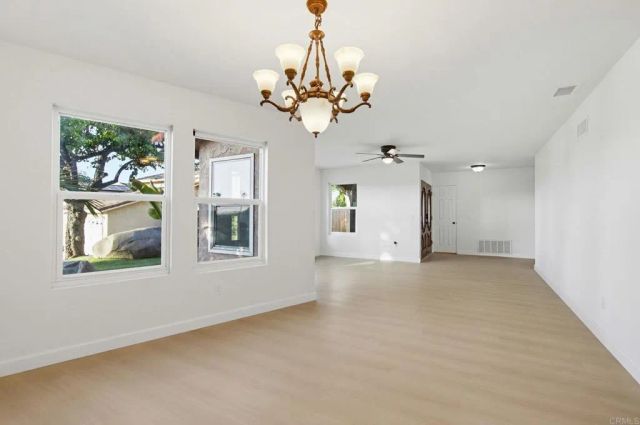 925 E Chase Avenue, El Cajon, CA 92020