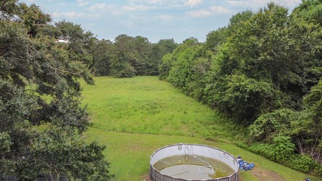 158 County Road 174, Liberty, TX 77575