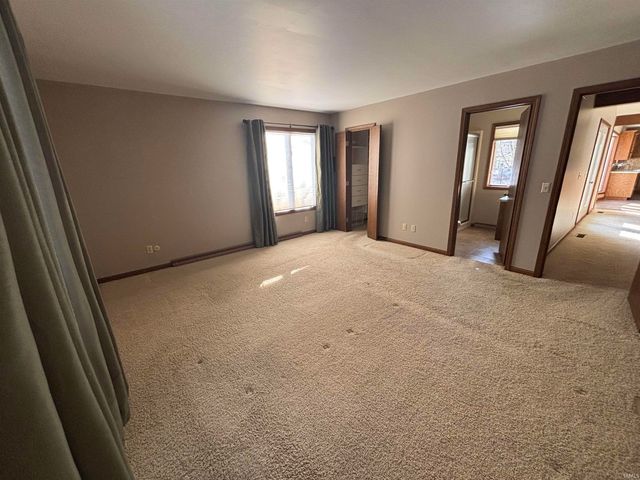 4162 E St Rd 124 Road, Bluffton, IN 46714