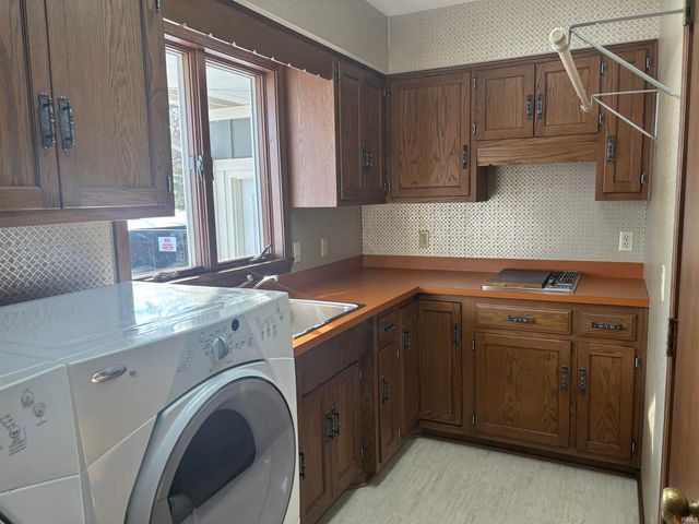 4162 E St Rd 124 Road, Bluffton, IN 46714