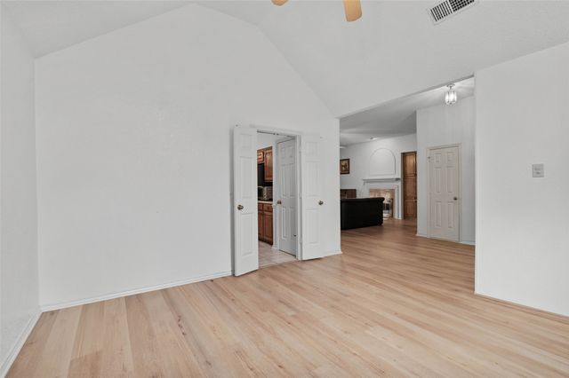 716 Smokerise Circle, Denton, TX 76205