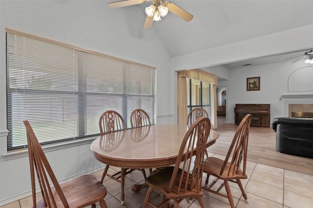 716 Smokerise Circle, Denton, TX 76205