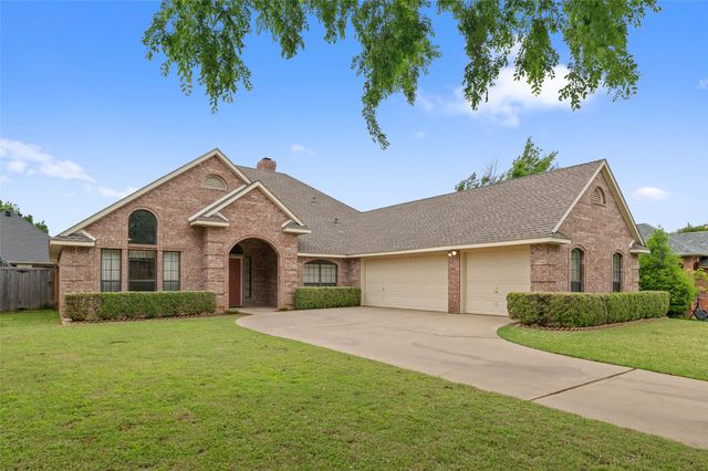 716 Smokerise Circle, Denton, TX 76205