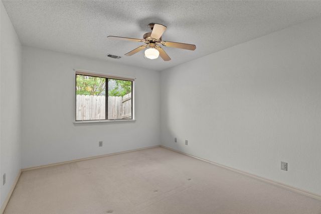 716 Smokerise Circle, Denton, TX 76205