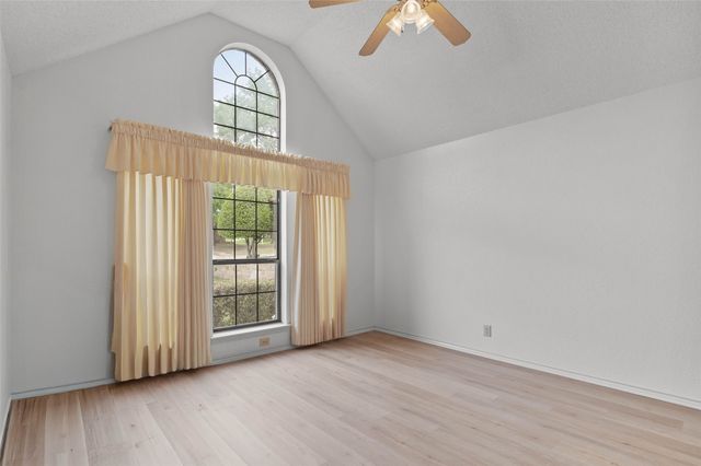 716 Smokerise Circle, Denton, TX 76205