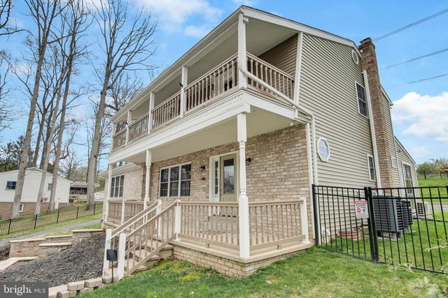 26 AUTUMN DR, Dillsburg, PA 17019