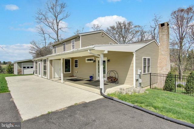 26 AUTUMN DR, Dillsburg, PA 17019