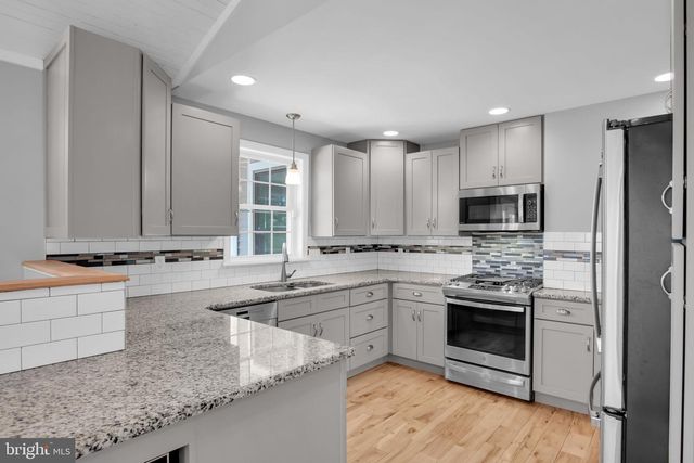 26 AUTUMN DR, Dillsburg, PA 17019