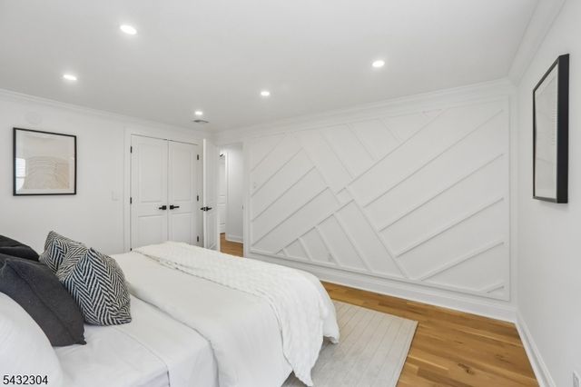 34 Clark St, Summit City, NJ 07901