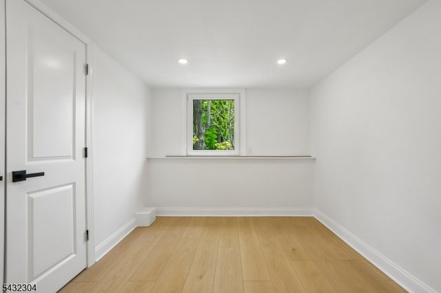 34 Clark St, Summit City, NJ 07901