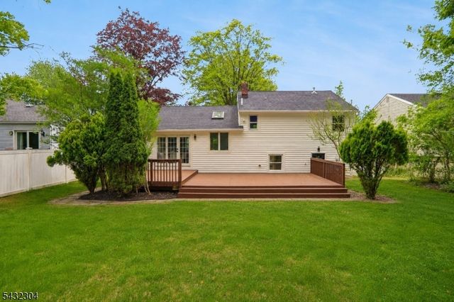 34 Clark St, Summit City, NJ 07901