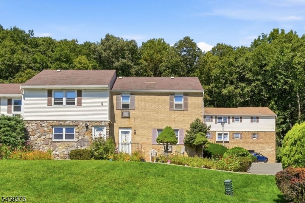 322 Richard Mine Rd G10, Rockaway Twp., NJ 07885 — exterior