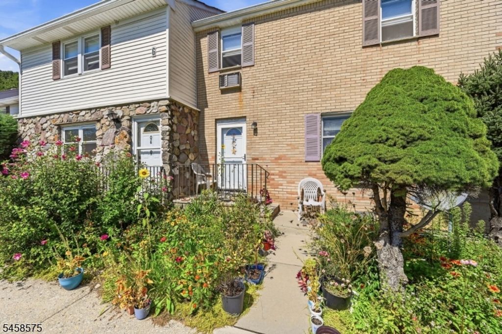 322 Richard Mine Rd G10, Rockaway Twp., NJ 07885 — photo 2
