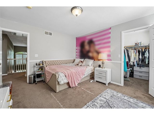 10053 Heywood St, Littleton, CO 80130
