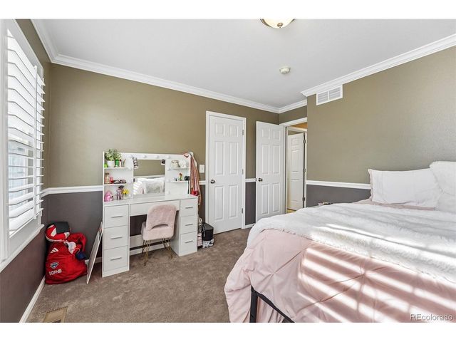 10053 Heywood St, Littleton, CO 80130