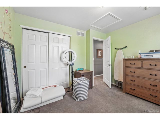 10053 Heywood St, Littleton, CO 80130