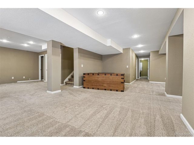 10053 Heywood St, Littleton, CO 80130