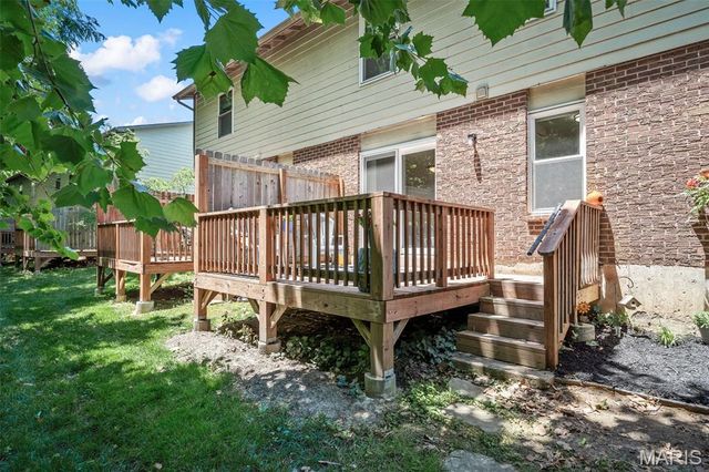 61 Park Charles Boulevard C, St Peters, MO 63376