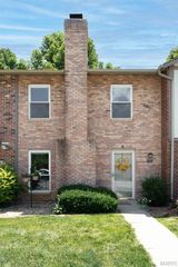 61 Park Charles Boulevard C, St Peters, MO 63376