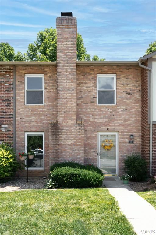 61 Park Charles Boulevard C, St Peters, MO 63376