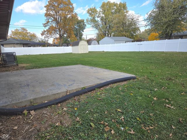 2731 S Kenmore Road, Indianapolis, IN 46203