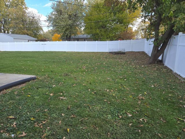 2731 S Kenmore Road, Indianapolis, IN 46203