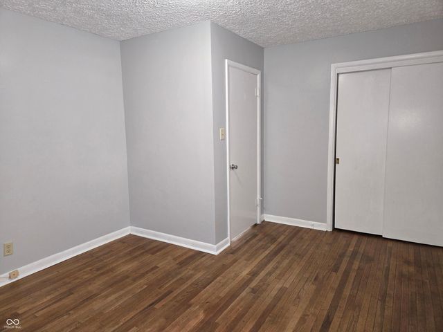 2731 S Kenmore Road, Indianapolis, IN 46203