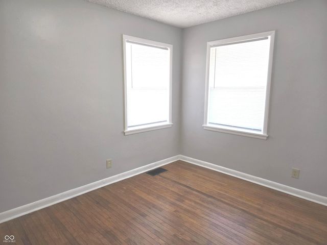 2731 S Kenmore Road, Indianapolis, IN 46203