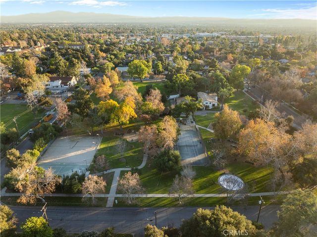 344 W 8th Street, Claremont, CA 91711