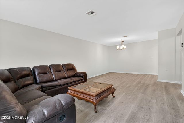 452 Portsmouth Drive B, Lakewood, NJ 08701