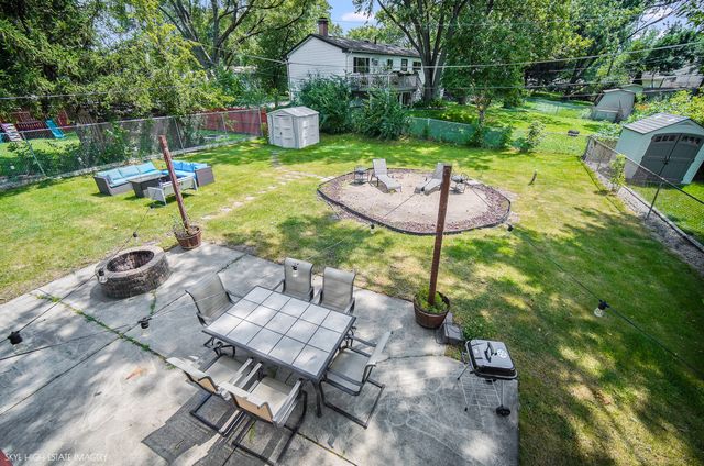 2905 EDGEWOOD Parkway, Woodridge, IL 60517