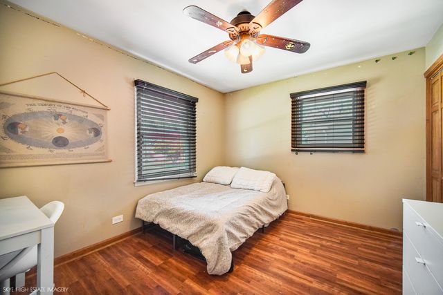 2905 EDGEWOOD Parkway, Woodridge, IL 60517