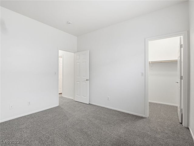 901 Royal Birch Lane, Las Vegas, NV 89144