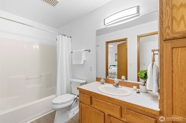 2209 24th Street, Anacortes, WA 98221