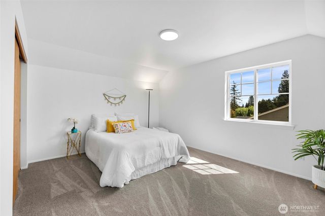2209 24th Street, Anacortes, WA 98221