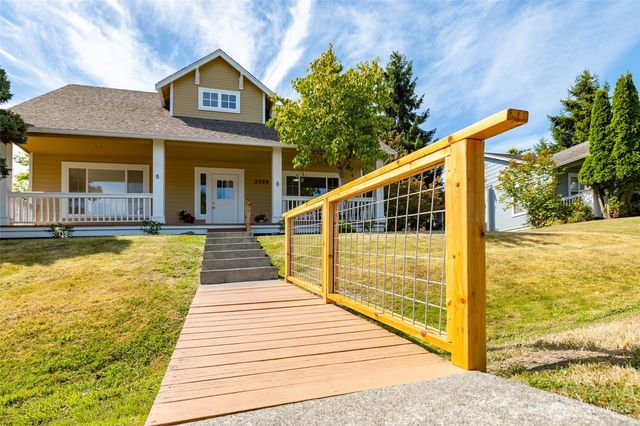 2209 24th Street, Anacortes, WA 98221