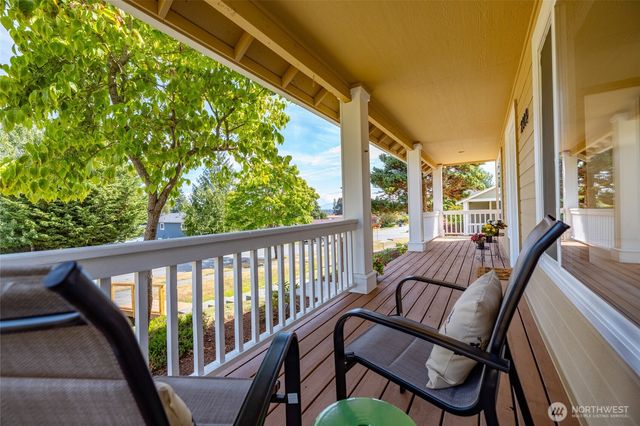 2209 24th Street, Anacortes, WA 98221
