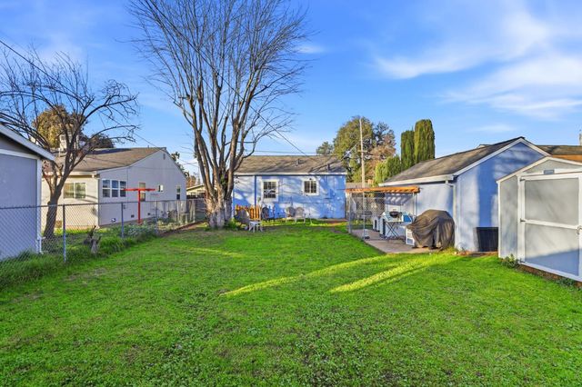 4408 11th Ave, Sacramento, CA 95820