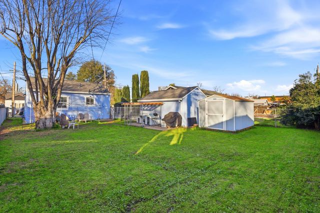 4408 11th Ave, Sacramento, CA 95820