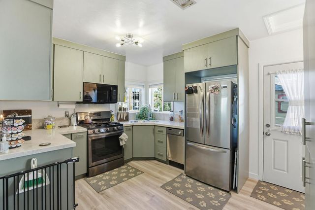 4408 11th Ave, Sacramento, CA 95820