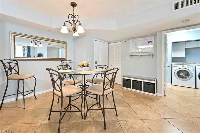 1265 Wildwood Lakes BLVD 3-103, Naples, FL 34104