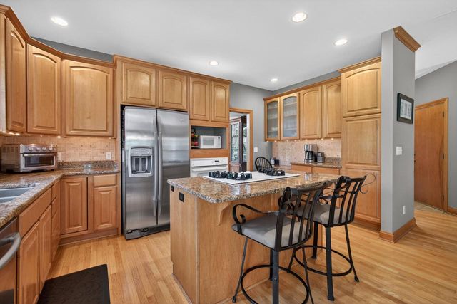 1578 Fox Hollow LANE, Cedarburg, WI 53012
