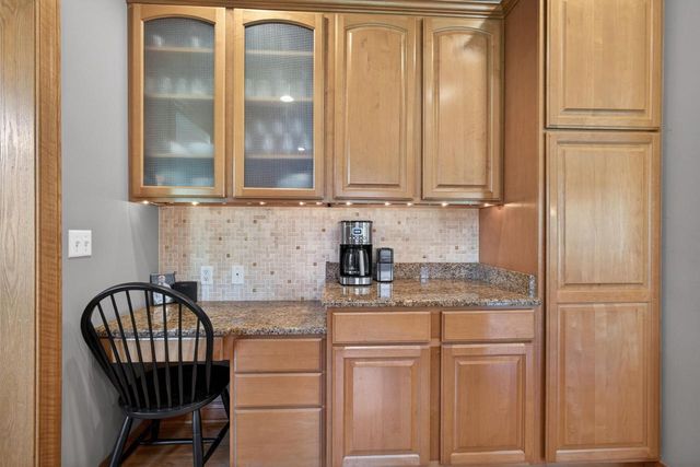 1578 Fox Hollow LANE, Cedarburg, WI 53012