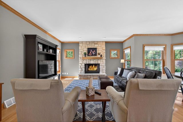 1578 Fox Hollow LANE, Cedarburg, WI 53012