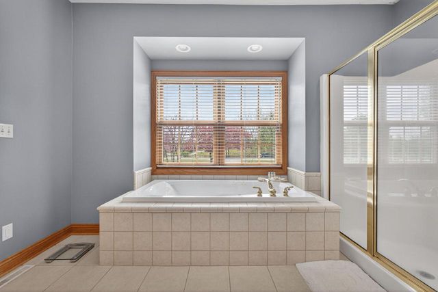 1578 Fox Hollow LANE, Cedarburg, WI 53012