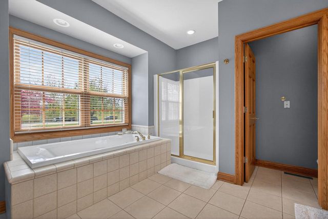 1578 Fox Hollow LANE, Cedarburg, WI 53012