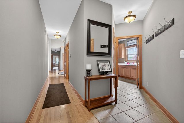 1578 Fox Hollow LANE, Cedarburg, WI 53012