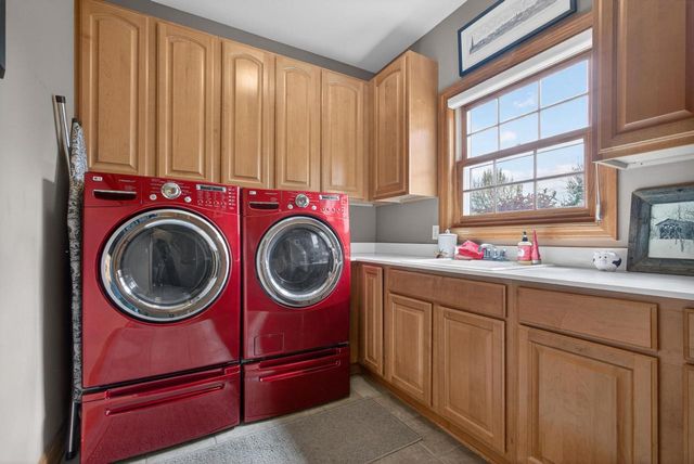 1578 Fox Hollow LANE, Cedarburg, WI 53012